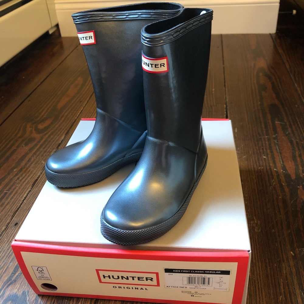 NWT Hunter Nebula Rain Boots, Size 10B/11G
